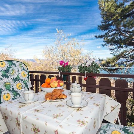 Comfy And Warm Ap With Balcony Surrounded With Beautiful Nature Lovran Exterior photo